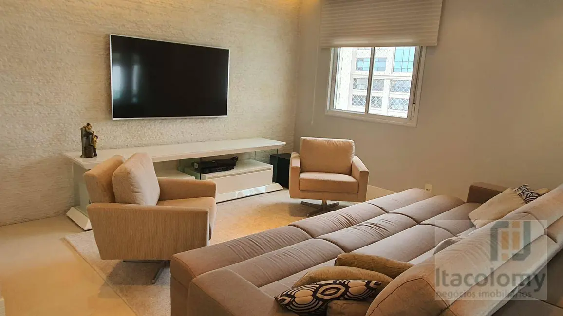 Foto 1 de Apartamento com 3 quartos para alugar, 212m2 em Alphaville Industrial, Barueri - SP