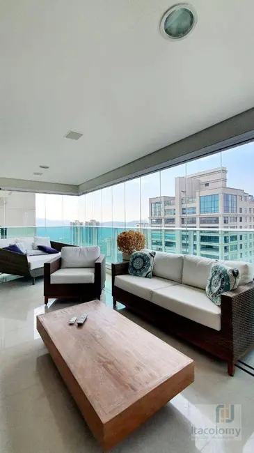 Foto 9 de Apartamento com 3 quartos para alugar, 212m2 em Alphaville Industrial, Barueri - SP