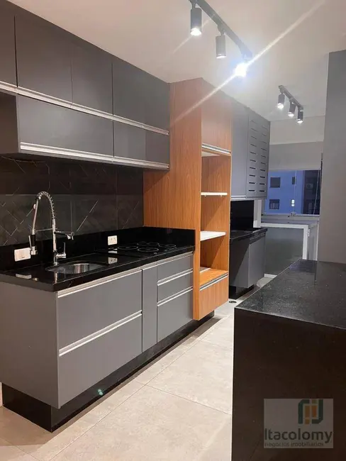 Foto 3 de Apartamento com 2 quartos à venda e para alugar, 70m2 em Empresarial 18 do Forte, Barueri - SP