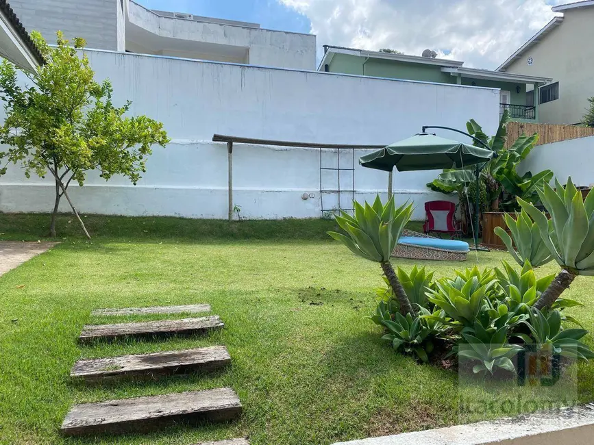 Foto 8 de Casa de Condomínio com 3 quartos à venda, 240m2 em Santana De Parnaiba - SP