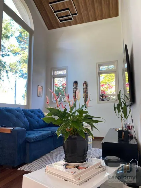 Foto 5 de Casa de Condomínio com 3 quartos à venda, 240m2 em Santana De Parnaiba - SP