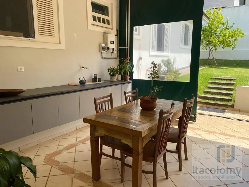 Foto 9 de Casa de Condomínio com 3 quartos à venda, 240m2 em Santana De Parnaiba - SP