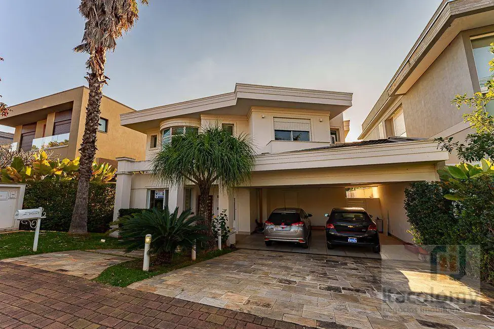 Foto 1 de Casa de Condomínio com 4 quartos à venda, 450m2 em Santana De Parnaiba - SP