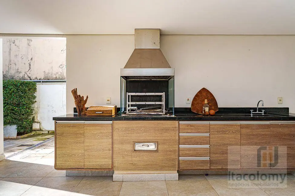 Casa de Condomínio com 4 quartos à venda, 450m2 em Santana De Parnaiba - SP - imagem 3 Foto 3 de Casa de Condomínio com 4 quartos à venda, 450m2 em Santana De Parnaiba - SP