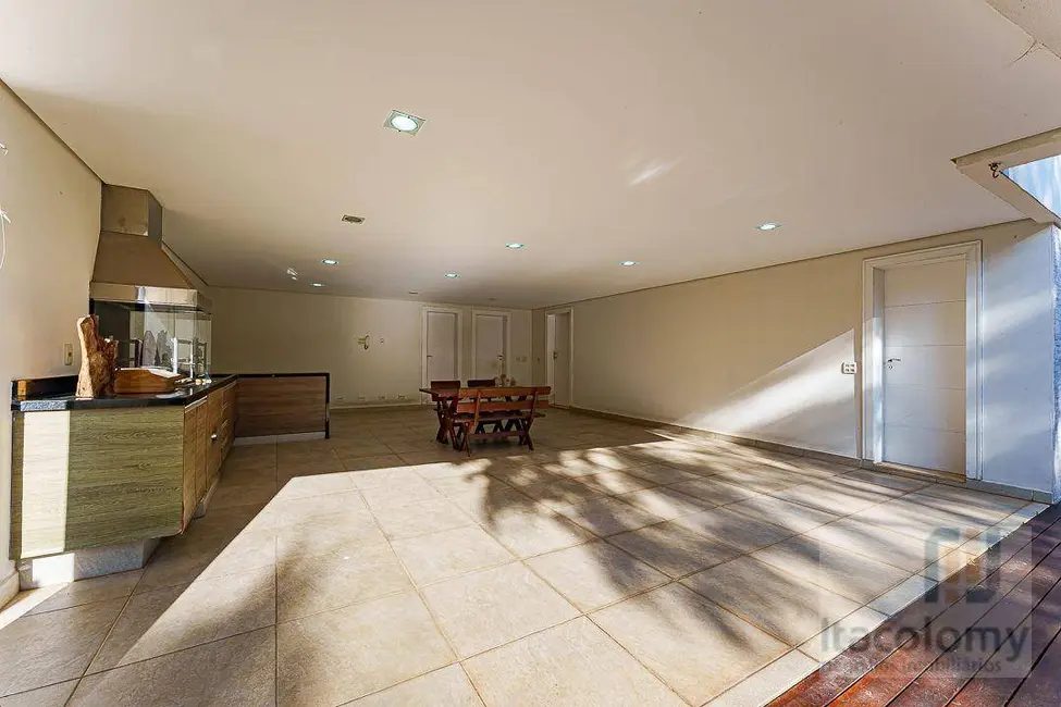 Casa de Condomínio com 4 quartos à venda, 450m2 em Santana De Parnaiba - SP - imagem 8 Foto 8 de Casa de Condomínio com 4 quartos à venda, 450m2 em Santana De Parnaiba - SP