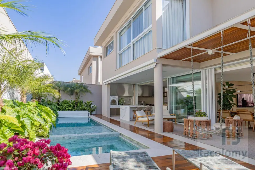 Foto 2 de Casa de Condomínio com 4 quartos à venda, 420m2 em Alphaville Conde II, Barueri - SP