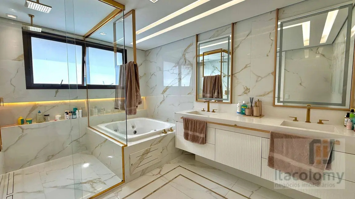 Foto 3 de Apartamento com 3 quartos à venda, 313m2 em Alphaville Empresarial, Barueri - SP