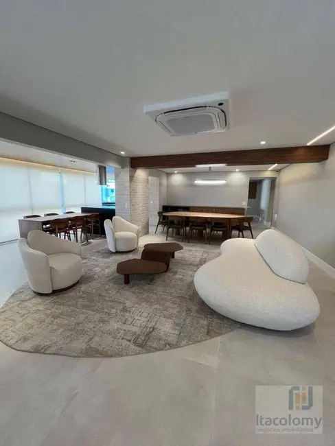 Foto 6 de Apartamento com 3 quartos à venda, 288m2 em Alphaville Industrial, Barueri - SP