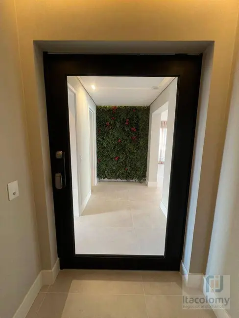 Apartamento com 3 quartos à venda, 288m2 em Alphaville Industrial, Barueri - SP - imagem 1 Foto 1 de Apartamento com 3 quartos à venda, 288m2 em Alphaville Industrial, Barueri - SP