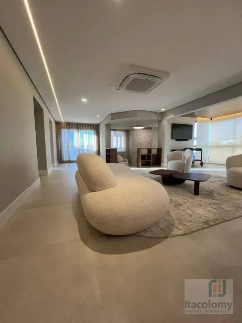 Apartamento com 3 quartos à venda, 288m2 em Alphaville Industrial, Barueri - SP - imagem 6 Foto 6 de Apartamento com 3 quartos à venda, 288m2 em Alphaville Industrial, Barueri - SP