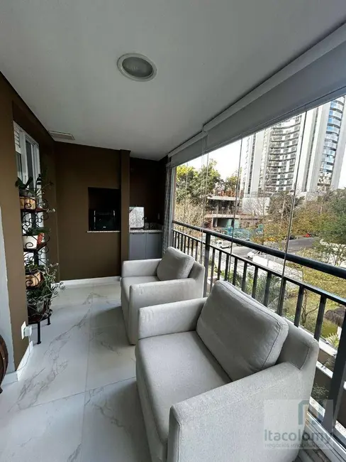 Foto 3 de Apartamento com 2 quartos à venda, 69m2 em Empresarial 18 do Forte, Barueri - SP