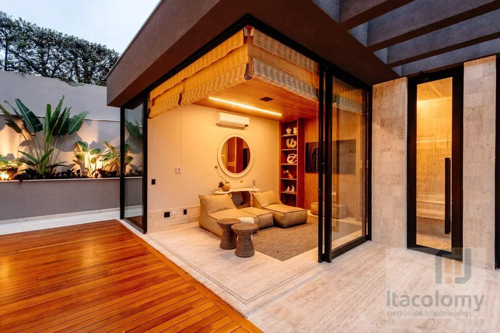 Casa de Condomínio com 5 quartos à venda, 1000m2 em Tamboré, Santana De Parnaiba - SP - imagem 4 Foto 4 de Casa de Condomínio com 5 quartos à venda, 1000m2 em Tamboré, Santana De Parnaiba - SP