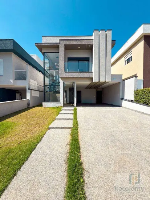 Foto 1 de Casa de Condomínio com 3 quartos à venda, 262m2 em Suru, Santana De Parnaiba - SP