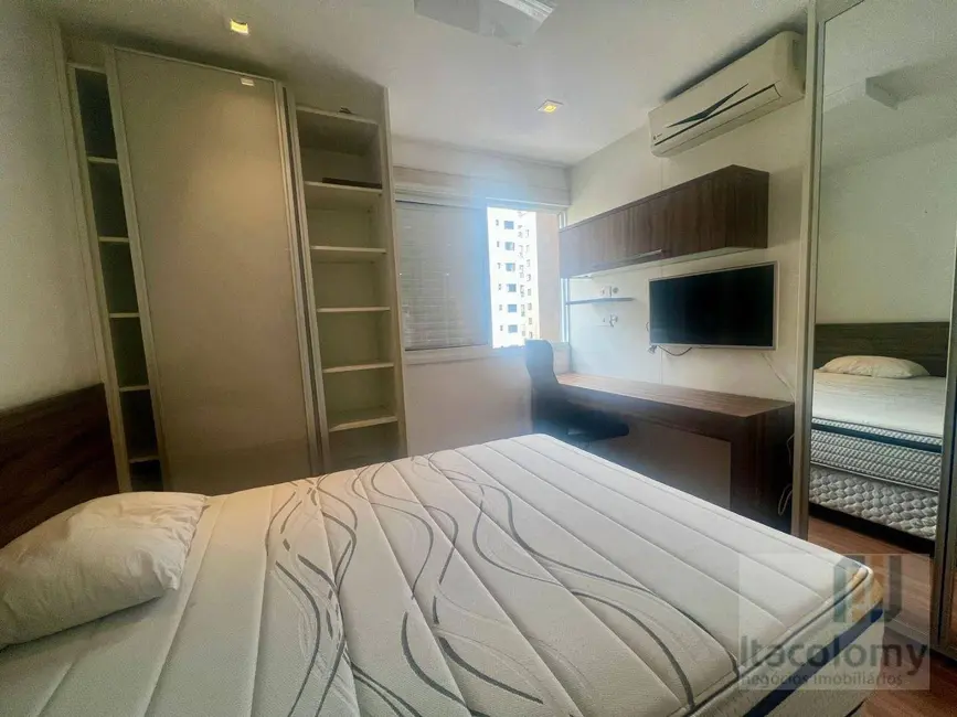 Foto 2 de Apartamento com 1 quarto à venda e para alugar, 50m2 em Vila Olímpia, São Paulo - SP