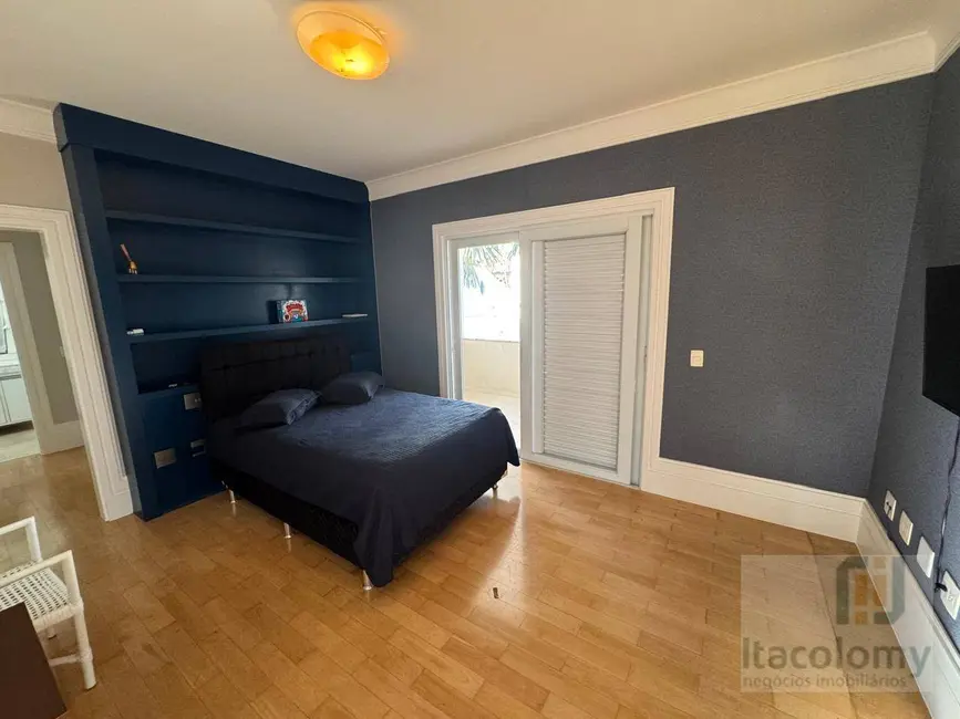 Foto 5 de Casa de Condomínio com 5 quartos à venda, 800m2 em Barueri - SP