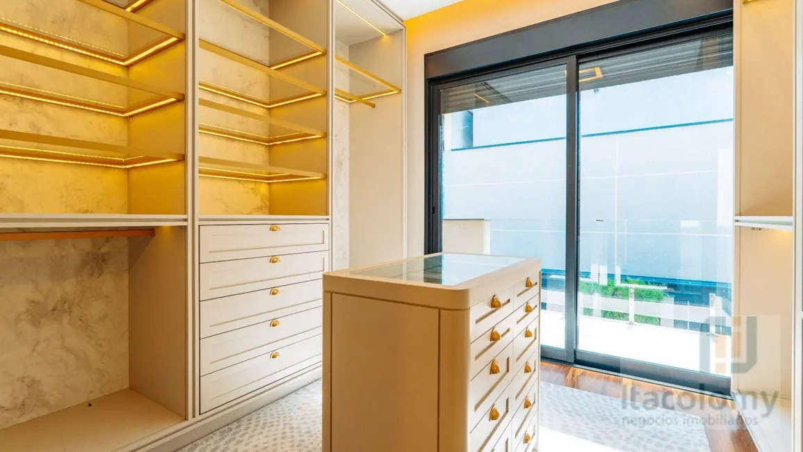 Foto 9 de Casa de Condomínio com 4 quartos à venda, 450m2 em Tamboré, Santana De Parnaiba - SP