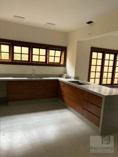 Casa de Condomínio com 3 quartos à venda e para alugar, 611m2 em Barueri - SP - imagem 4 Foto 4 de Casa de Condomínio com 3 quartos à venda e para alugar, 611m2 em Barueri - SP
