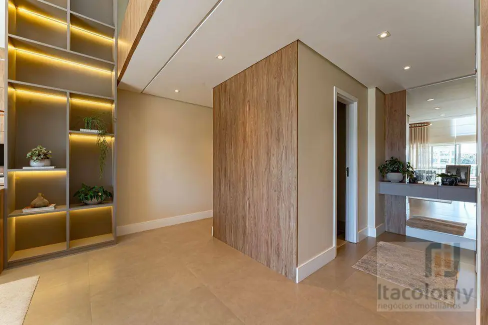 Foto 2 de Apartamento com 4 quartos à venda, 336m2 em Alphaville Empresarial, Barueri - SP