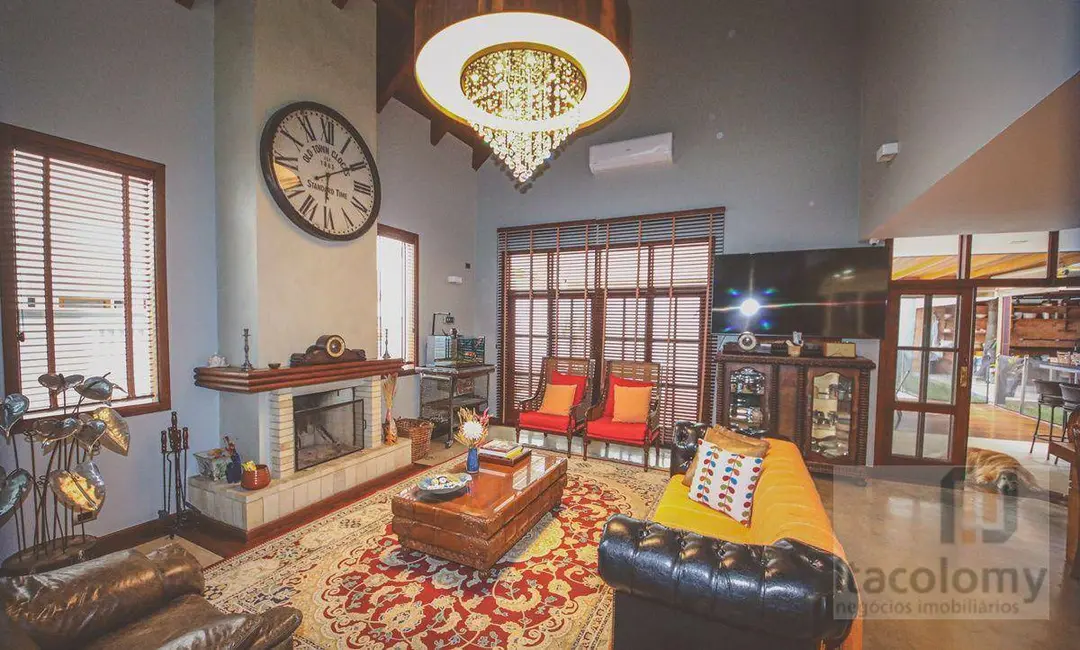 Foto 2 de Casa de Condomínio com 3 quartos à venda, 633m2 em Barueri - SP