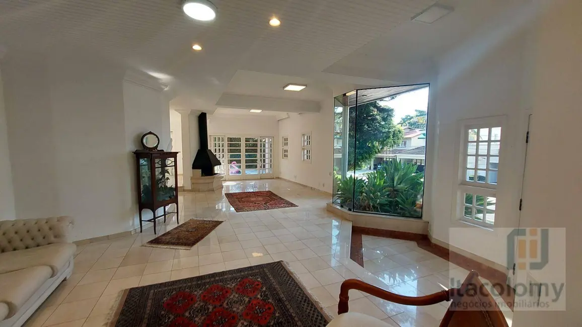 Foto 9 de Casa de Condomínio com 4 quartos para alugar, 700m2 em Santana De Parnaiba - SP