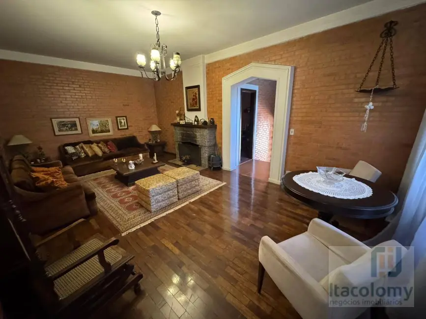 Foto 3 de Casa de Condomínio com 4 quartos à venda, 730m2 em Barueri - SP