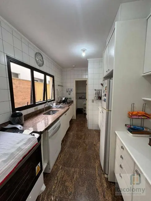 Casa de Condomínio com 4 quartos à venda, 572m2 em Barueri - SP - imagem 8 Foto 8 de Casa de Condomínio com 4 quartos à venda, 572m2 em Barueri - SP