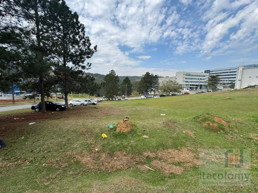 Foto 2 de Terreno / Lote à venda, 4609m2 em Tamboré, Santana De Parnaiba - SP