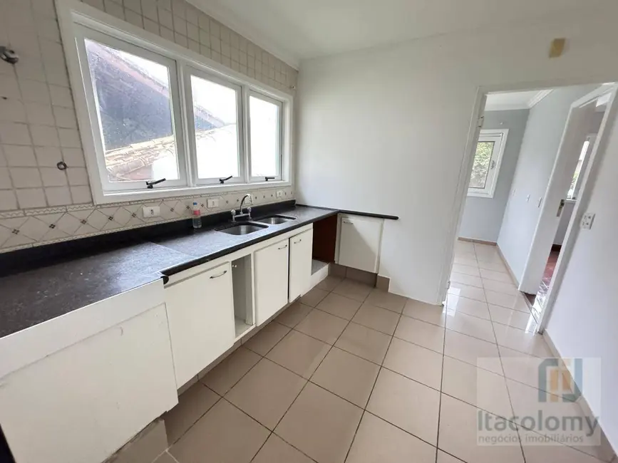 Foto 9 de Casa com 4 quartos à venda e para alugar, 350m2 em Santana De Parnaiba - SP