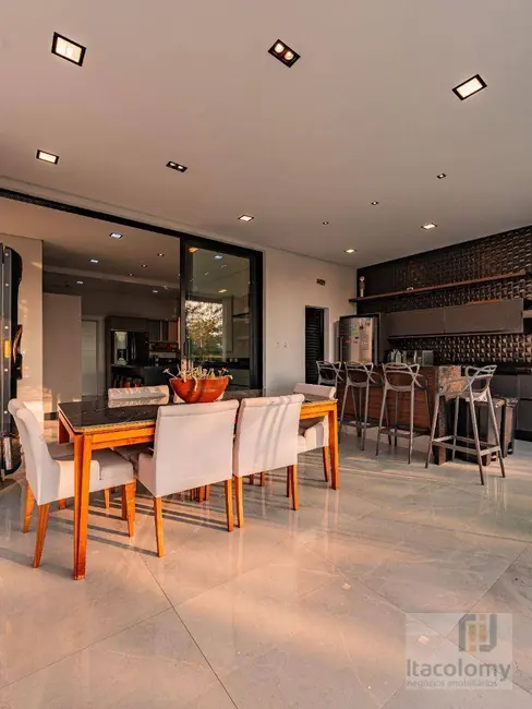 Foto 8 de Casa de Condomínio com 4 quartos à venda, 710m2 em Santana De Parnaiba - SP