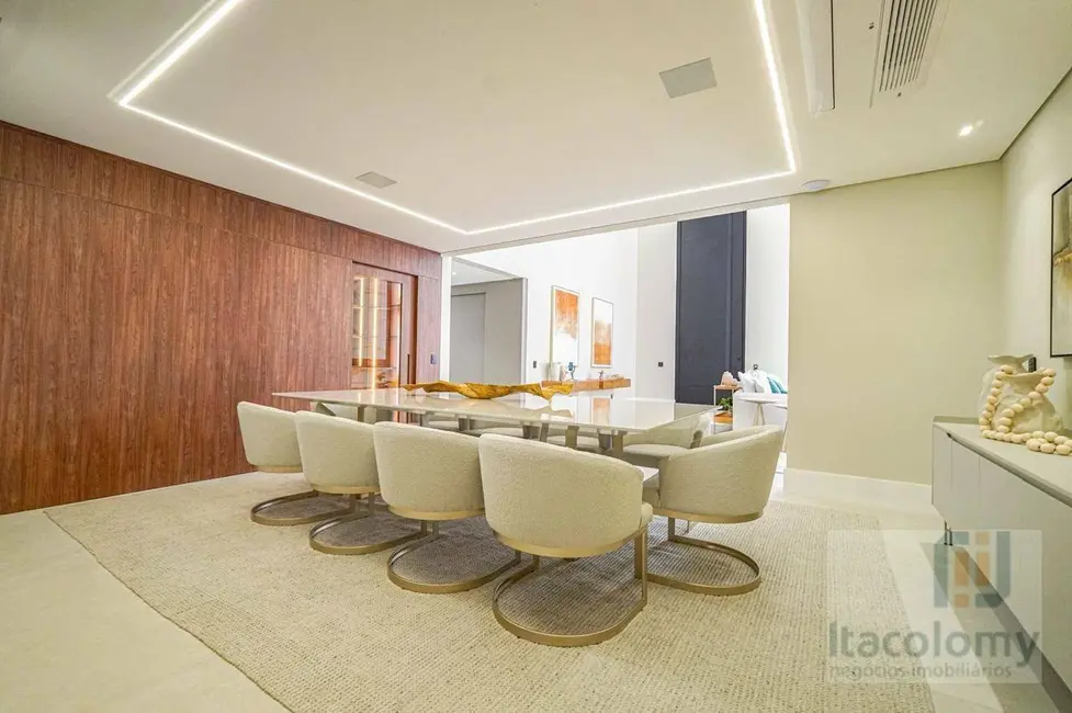 Casa de Condomínio com 4 quartos à venda e para alugar, 788m2 em Tamboré, Santana De Parnaiba - SP - imagem 3 Foto 3 de Casa de Condomínio com 4 quartos à venda e para alugar, 788m2 em Tamboré, Santana De Parnaiba - SP