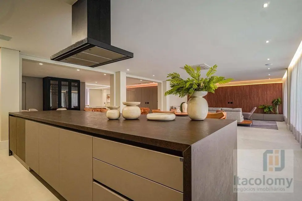 Foto 4 de Casa de Condomínio com 4 quartos à venda e para alugar, 788m2 em Tamboré, Santana De Parnaiba - SP