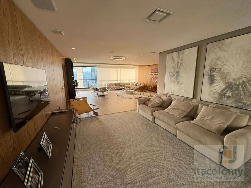 Apartamento com 3 quartos à venda e para alugar, 284m2 em Alphaville Industrial, Barueri - SP - imagem 9 Foto 9 de Apartamento com 3 quartos à venda e para alugar, 284m2 em Alphaville Industrial, Barueri - SP