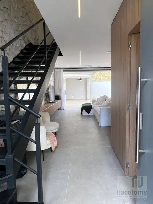 Foto 4 de Casa de Condomínio com 4 quartos à venda, 310m2 em Tamboré, Barueri - SP