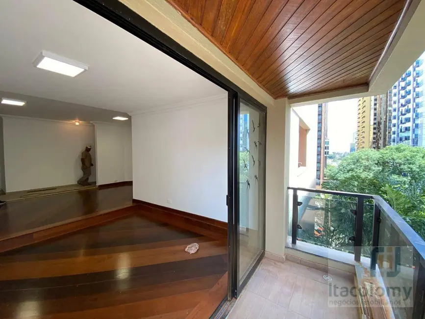 Apartamento com 3 quartos para alugar, 165m2 em Alphaville Industrial, Barueri - SP - imagem 2 Foto 2 de Apartamento com 3 quartos para alugar, 165m2 em Alphaville Industrial, Barueri - SP