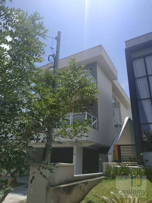 Foto 1 de Casa de Condomínio com 3 quartos à venda, 283m2 em Suru, Santana De Parnaiba - SP