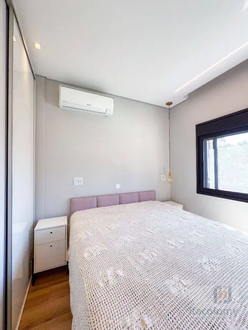 Foto 7 de Casa de Condomínio com 4 quartos à venda, 260m2 em Suru, Santana De Parnaiba - SP