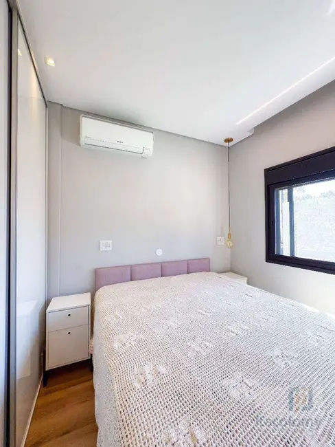 Foto 7 de Casa de Condomínio com 4 quartos à venda, 260m2 em Suru, Santana De Parnaiba - SP