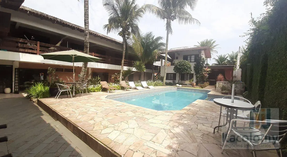 Foto 1 de Pousada com 16 quartos à venda, 1000m2 em Balneário Praia do Pernambuco, Guaruja - SP