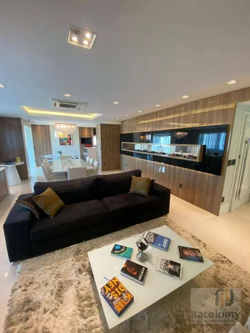 Foto 9 de Apartamento com 3 quartos à venda, 253m2 em Alphaville Industrial, Barueri - SP