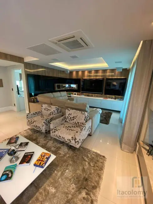 Foto 5 de Apartamento com 3 quartos à venda, 253m2 em Alphaville Industrial, Barueri - SP