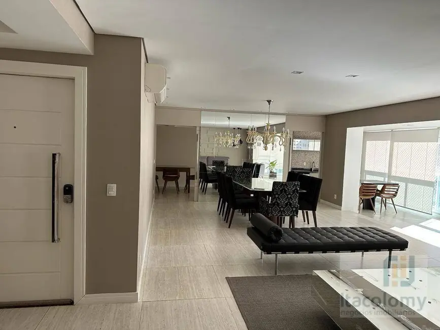 Apartamento com 3 quartos para alugar, 235m2 em Alphaville Industrial, Barueri - SP - imagem 1 Foto 1 de Apartamento com 3 quartos para alugar, 235m2 em Alphaville Industrial, Barueri - SP