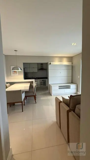 Apartamento com 3 quartos à venda e para alugar, 98m2 em Alphaville Empresarial, Barueri - SP - imagem 9 Foto 9 de Apartamento com 3 quartos à venda e para alugar, 98m2 em Alphaville Empresarial, Barueri - SP