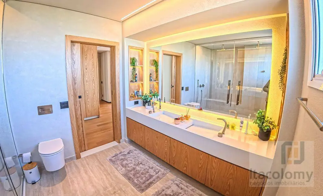 Foto 9 de Apartamento com 3 quartos à venda, 367m2 em Santana De Parnaiba - SP