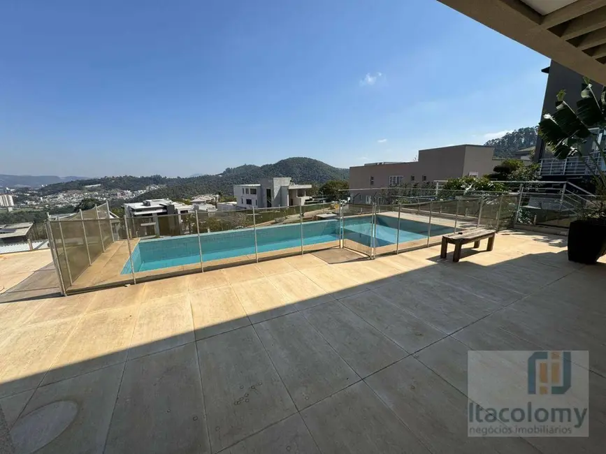 Foto 9 de Casa de Condomínio com 4 quartos para alugar, 571m2 em Tamboré, Santana De Parnaiba - SP