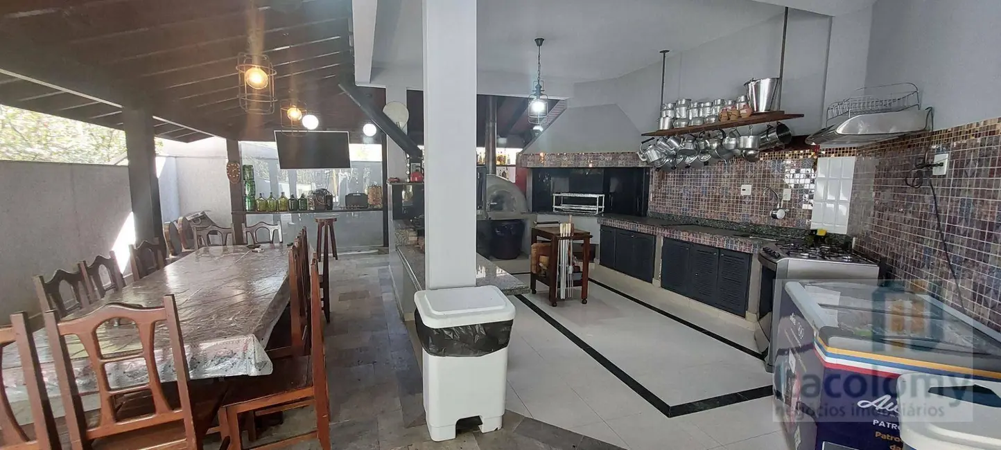 Casa de Condomínio com 4 quartos à venda e para alugar, 638m2 em Santana De Parnaiba - SP - imagem 5 Foto 5 de Casa de Condomínio com 4 quartos à venda e para alugar, 638m2 em Santana De Parnaiba - SP