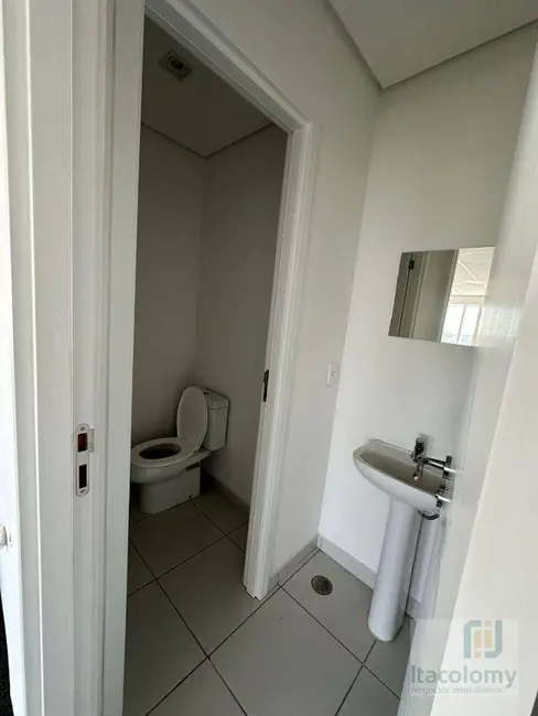 Foto 5 de Sala Comercial à venda, 131m2 em Empresarial 18 do Forte, Barueri - SP