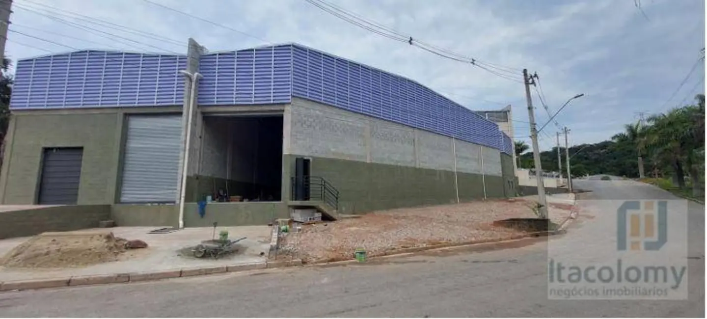 Foto 1 de Armazém / Galpão para alugar, 675m2 em Chácaras São Luís, Santana De Parnaiba - SP