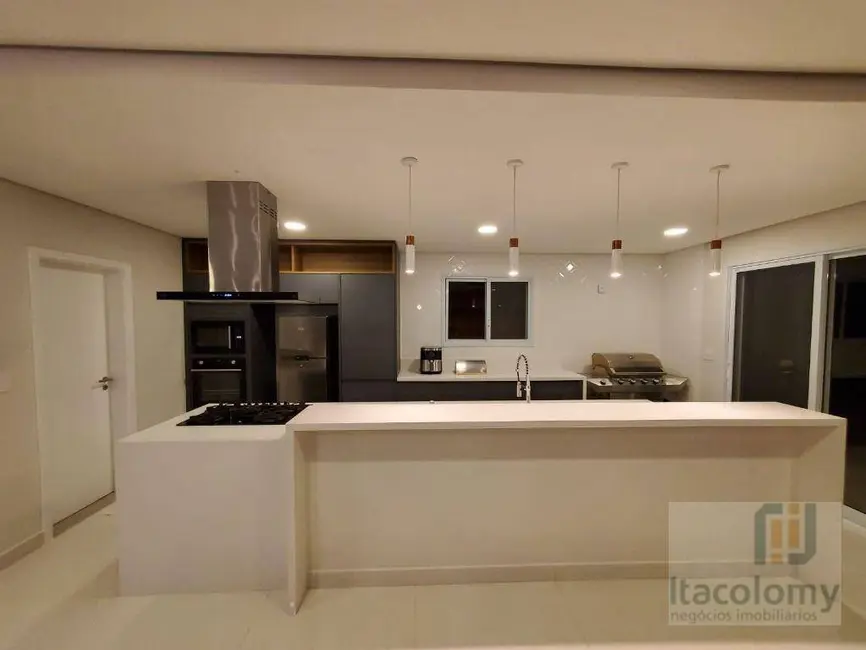 Foto 5 de Casa de Condomínio com 4 quartos à venda, 360m2 em Santana De Parnaiba - SP