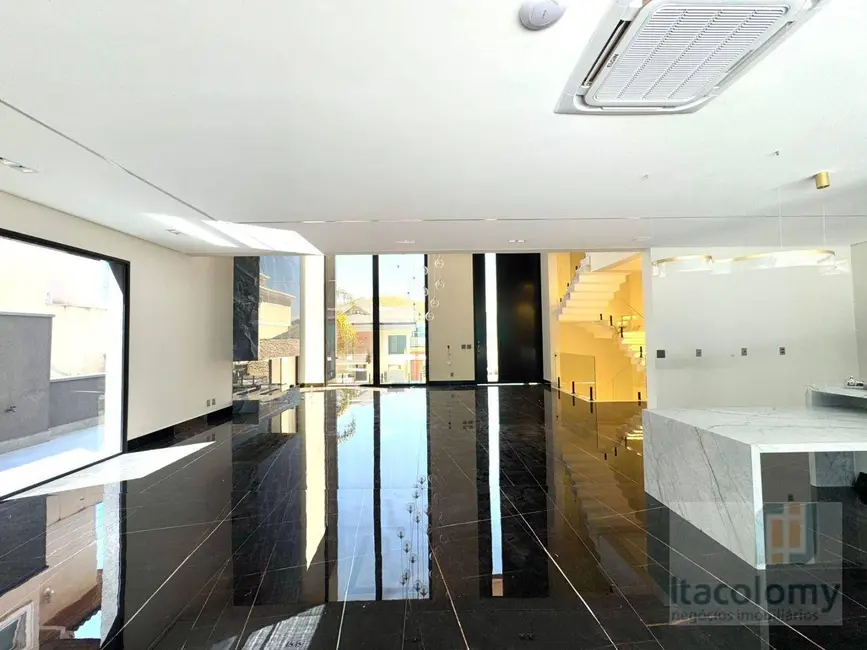 Foto 9 de Casa de Condomínio com 4 quartos à venda, 600m2 em Santana De Parnaiba - SP