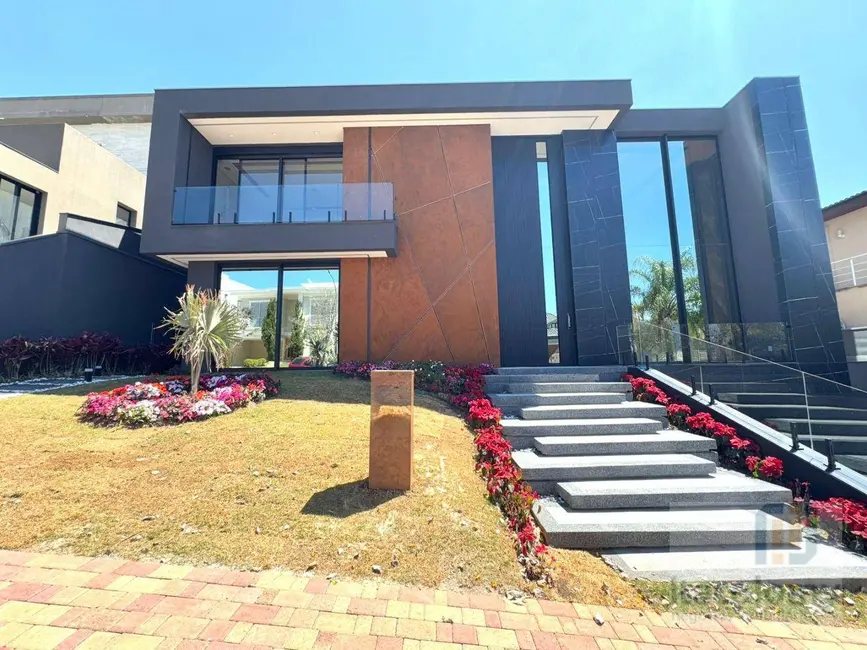 Foto 2 de Casa de Condomínio com 4 quartos à venda, 600m2 em Santana De Parnaiba - SP